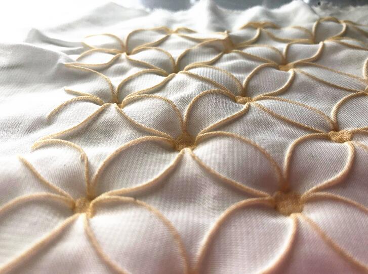 Polyester expanded crease pulp